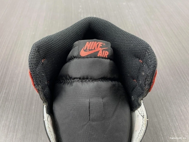 Track Air 1 Retro Red High 555088-112 Jordan 1119